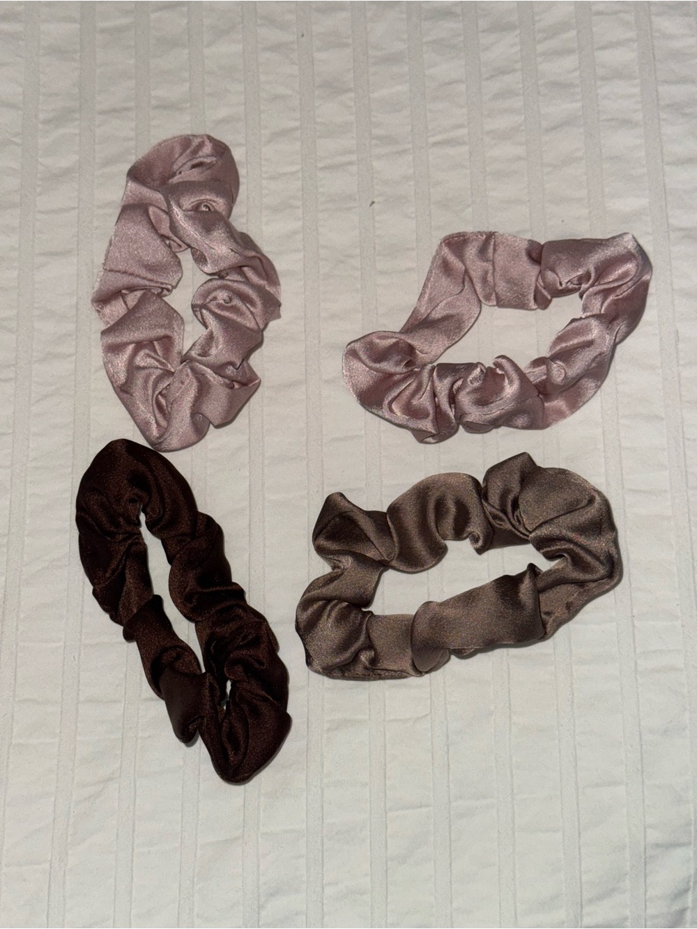 4 Silk Hair ties from Kitsch